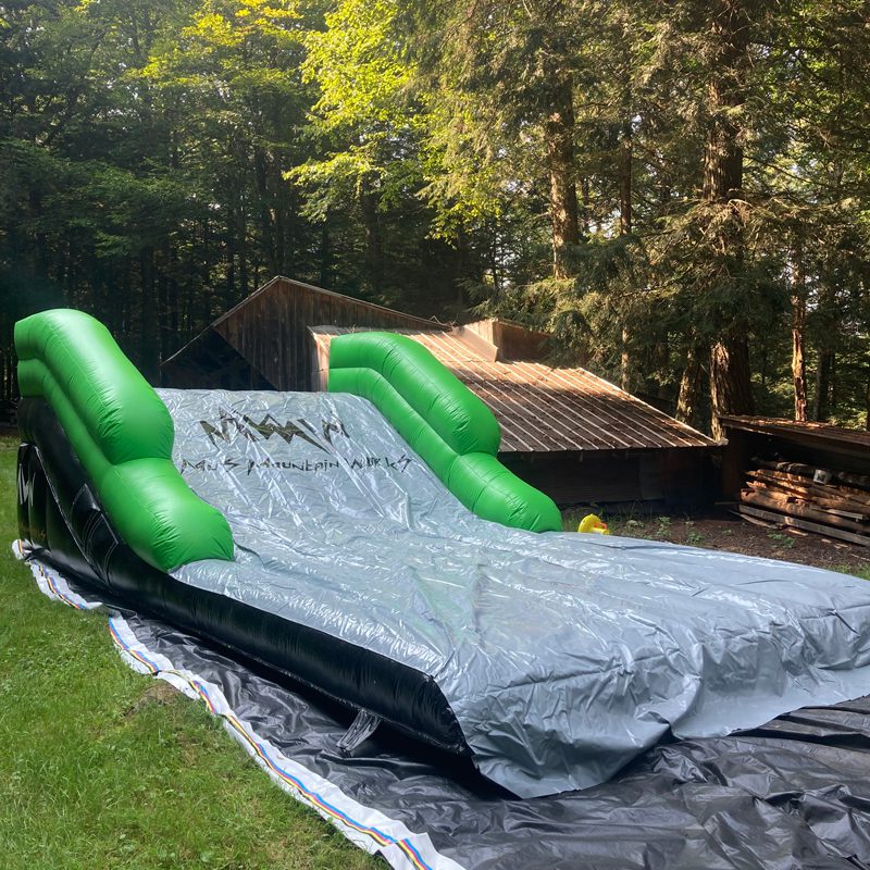 Inflatable Airbag landing